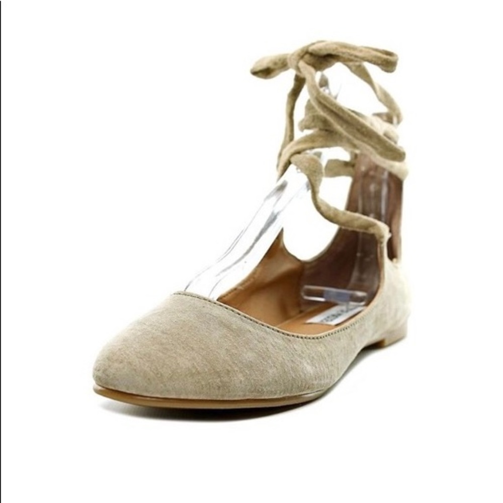 NWT Steve Madden 9 Bebett Flat